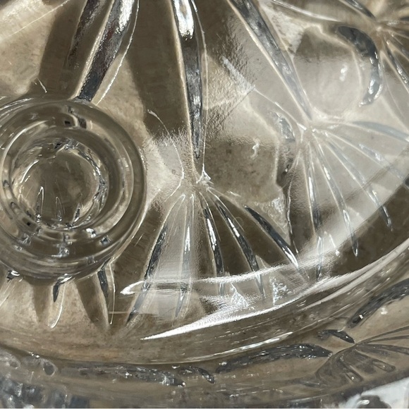 Tabletop Centerpiece Tapered Candle Crystal Glass Candle Holder. - Picture 9 of 16